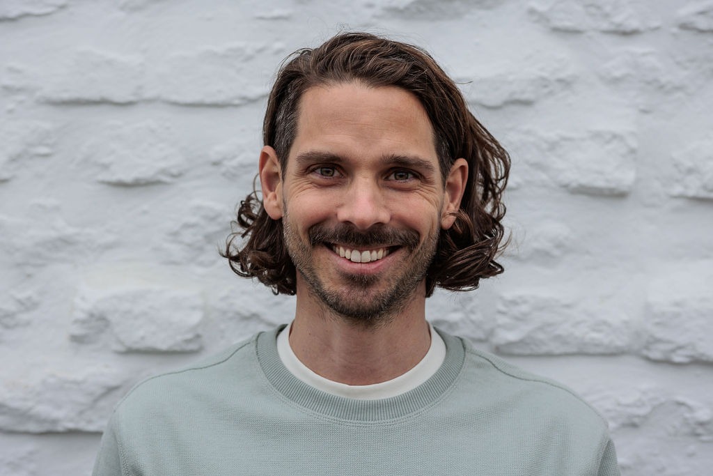 Matthieu Hess, Experte für echte Power & Zufriedenheit auf Basis von Wissenschaft & Achtsamkeit in Wien